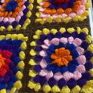 Crochet blanket:Measures 96 x 87in.